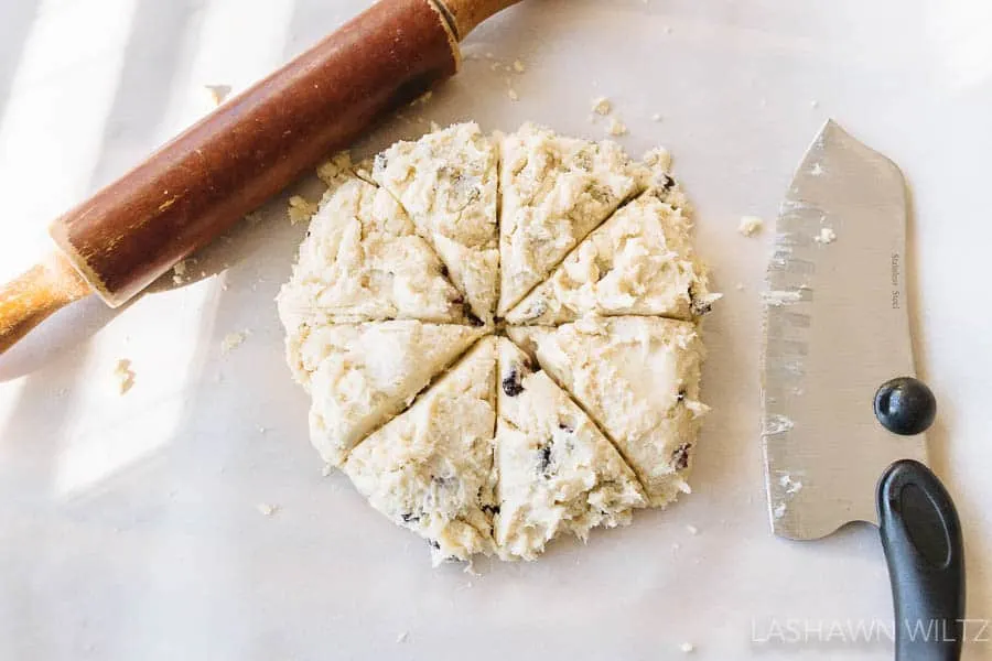 easy gluten free blueberry scones