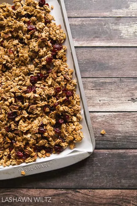 I love granola, and I'm so glad I finally made some at home! This gluten free maple pecan granola is so GOOD! 
