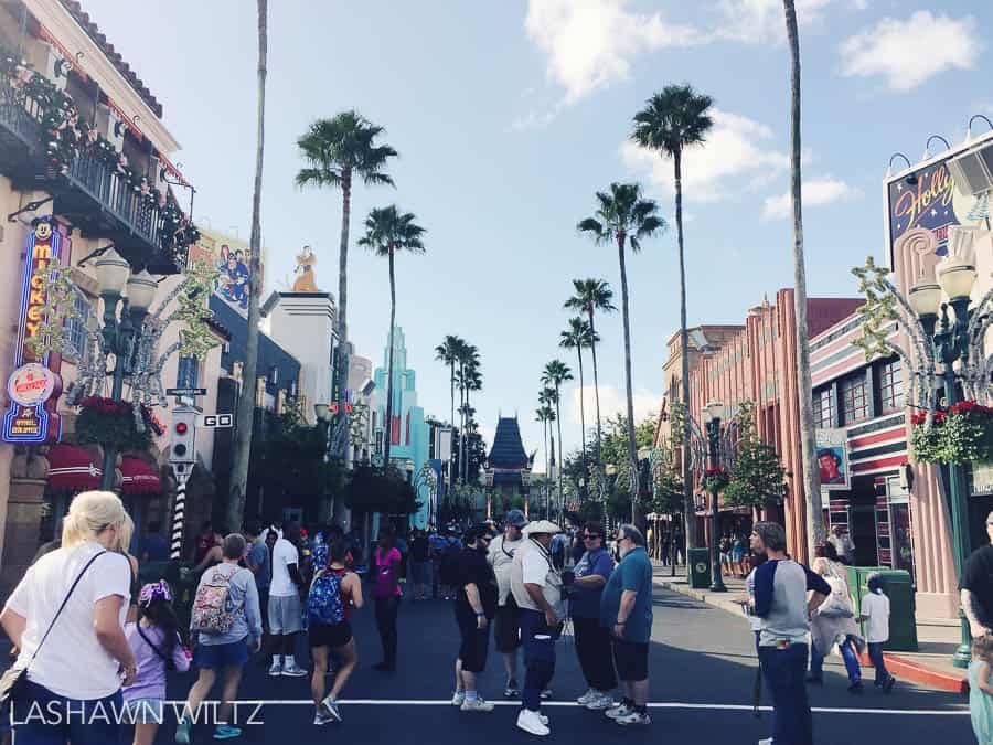 We spent last Saturday at Disney's Hollywood Studios. It was so much fun! Today I'm sharing my iphone photos at Disney for my Saturdays Photography Project! 