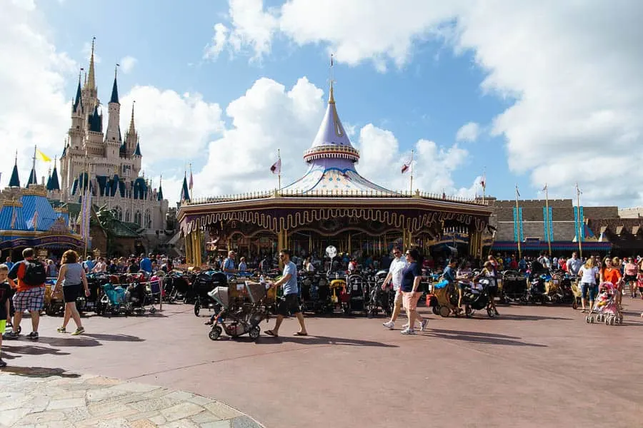 magic kingdom carousel 