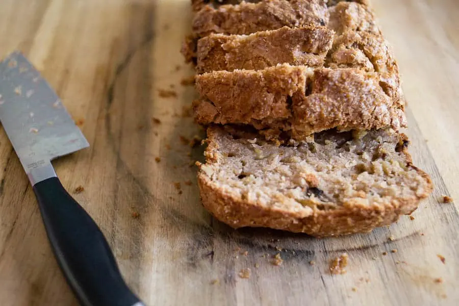 This cinnamon sugar banana nut bread is so easy to make and delicious too! And its gluten free! 