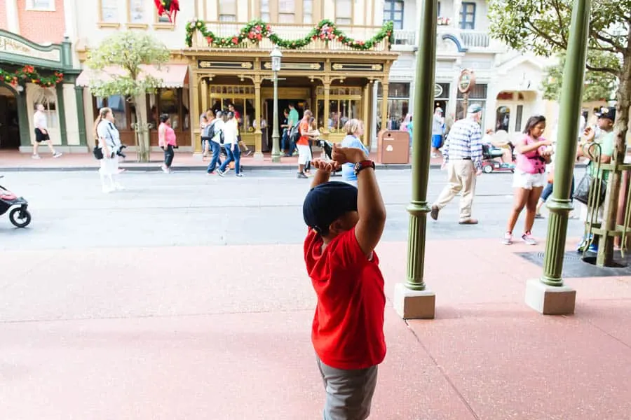 parage time on mainstreet at the magic kingdom