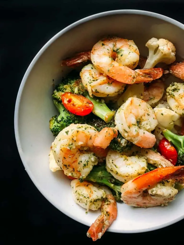  Bowl of easy sheet pan shrimp scampi for dinner. 