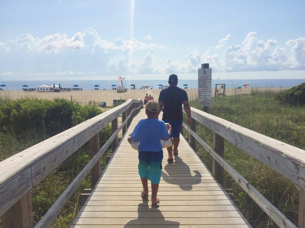 keep your horizons straight when taking photos at the beach