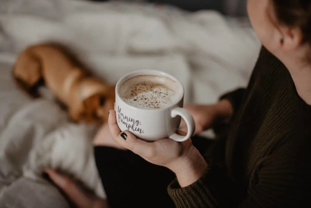 a latte at home