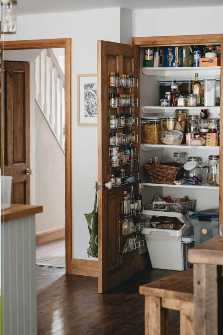 How to Complete a Pantry Challenge