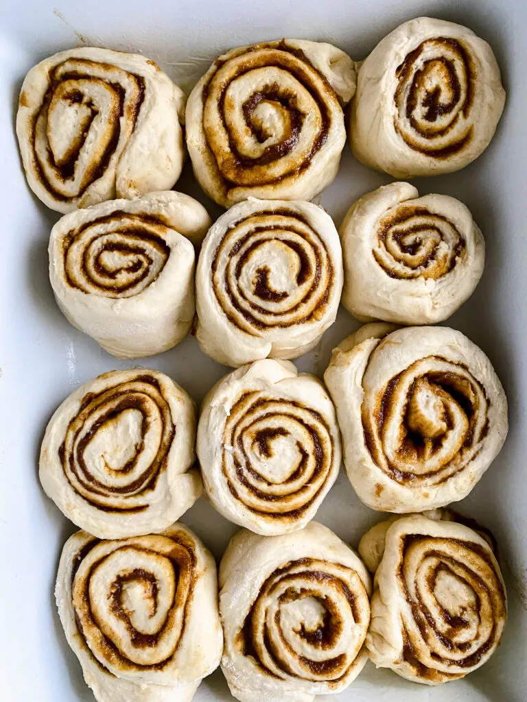 let cinnamon rolls rise 