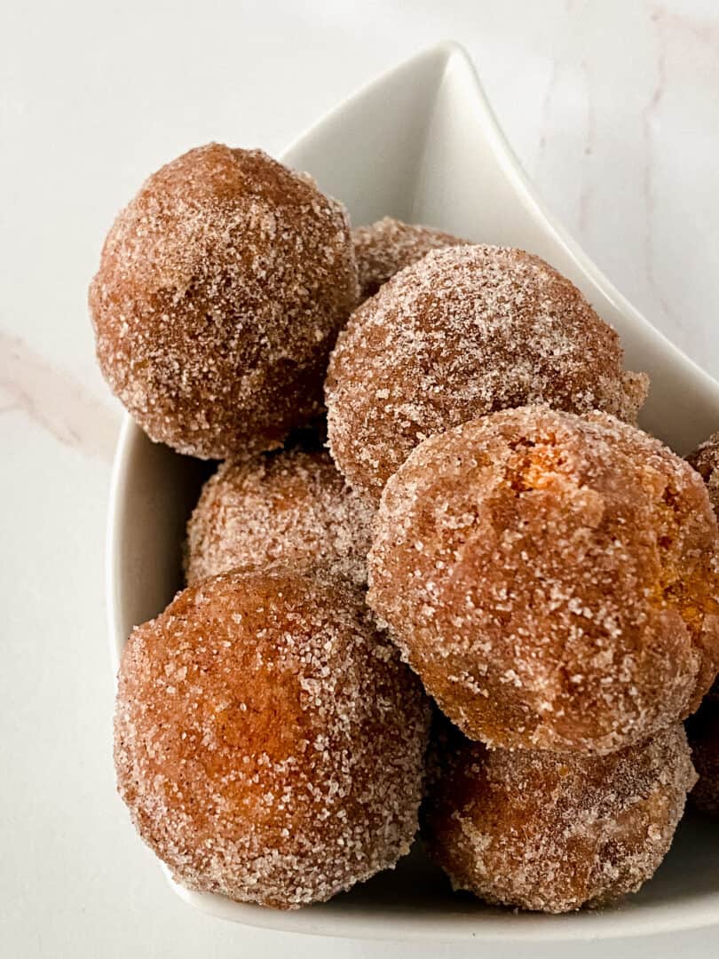 Cinnamon Sugar Donut Holes Everyday Eyecandy