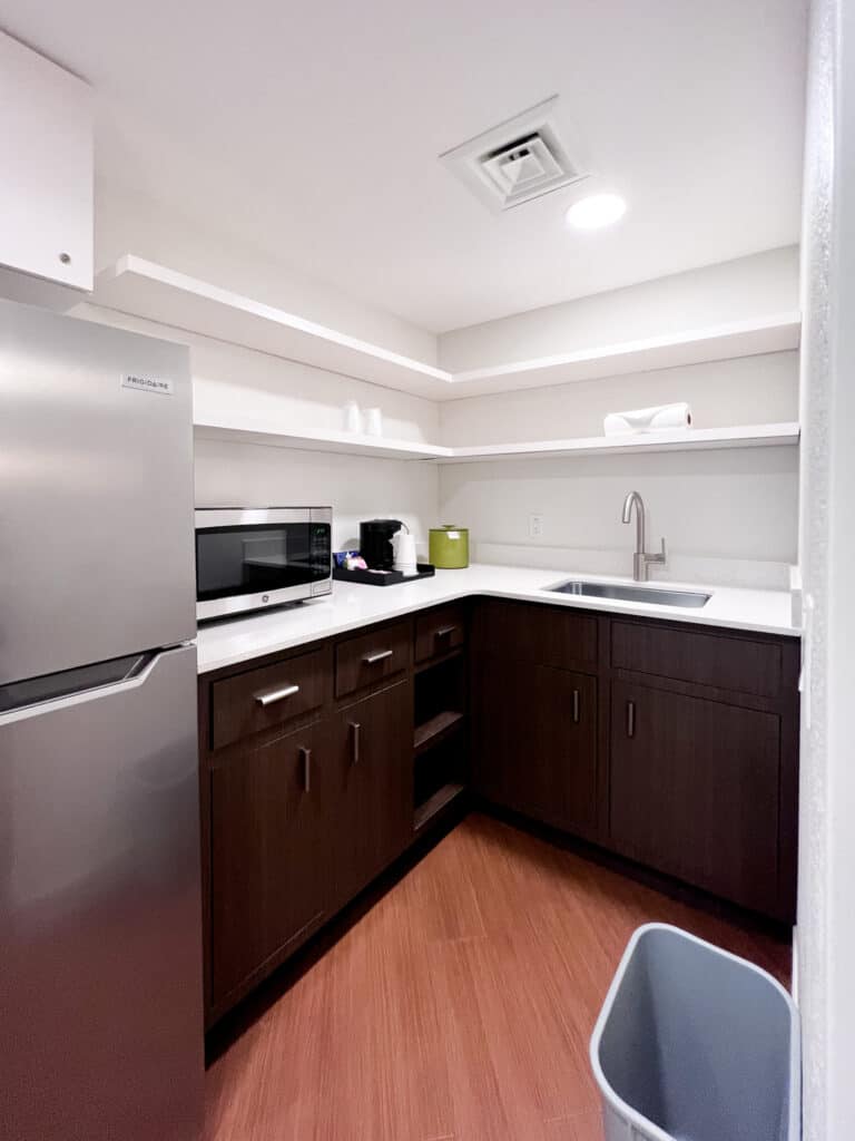 family suite at all star music resort has kitchenette. 