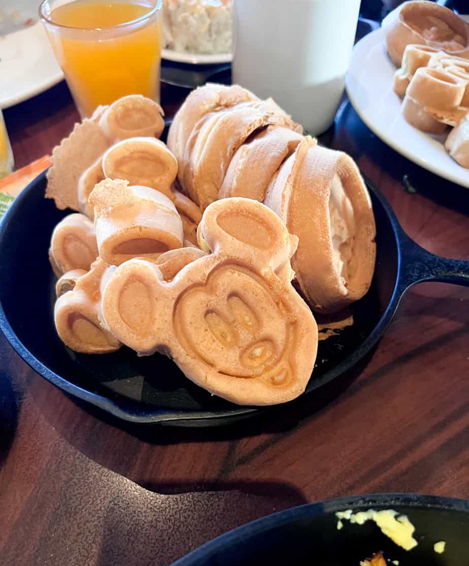 Low Cost Disney World Breakfast Options!