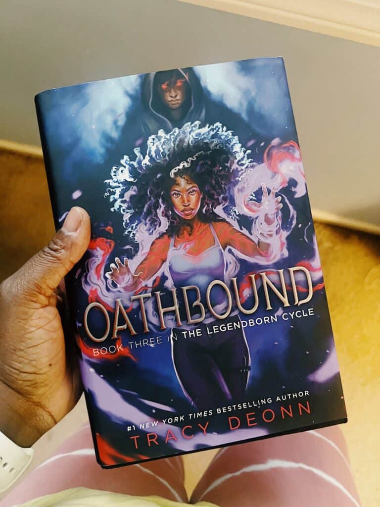 BookReport: Oathbound By Tracy Deonn